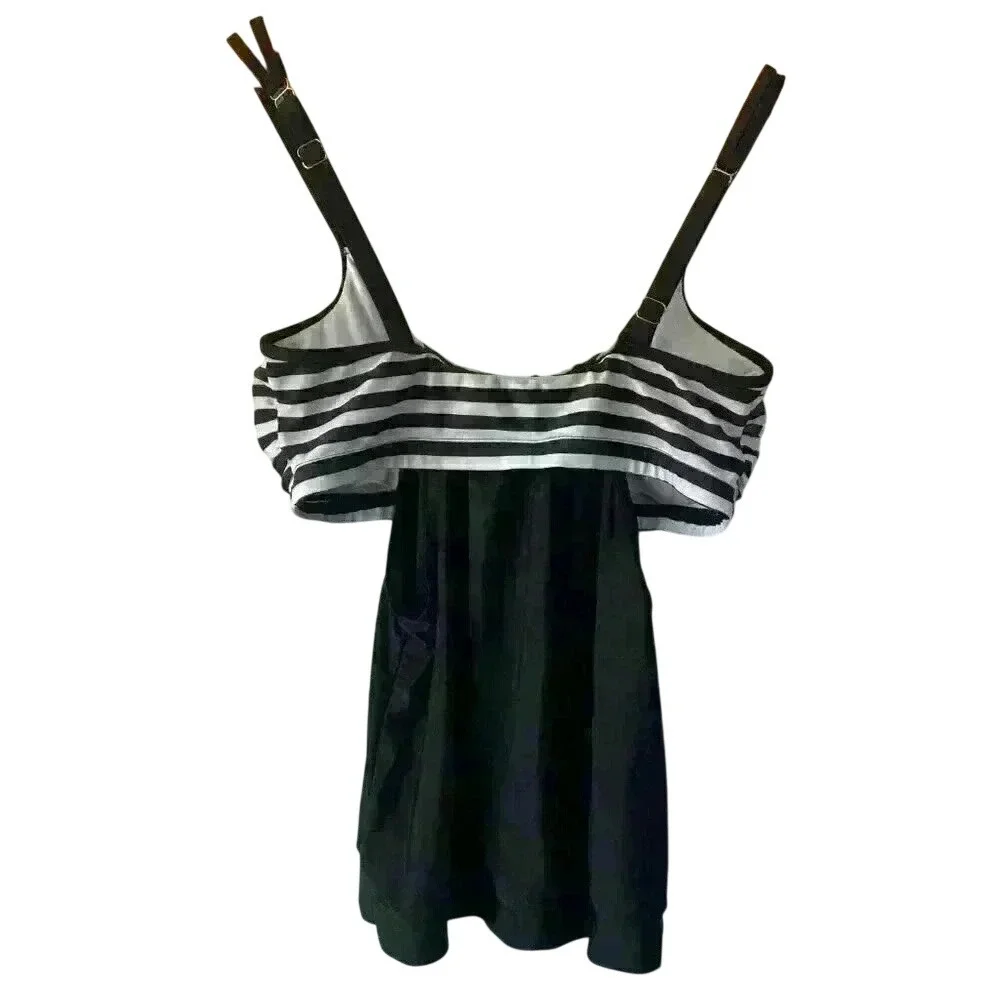 Women's Black White Stripped Two Piece Tankini XL Beachy‎ Spring Summer Vacation
